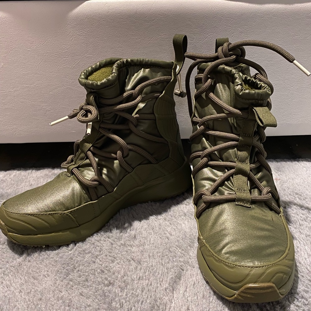 Nike Boots